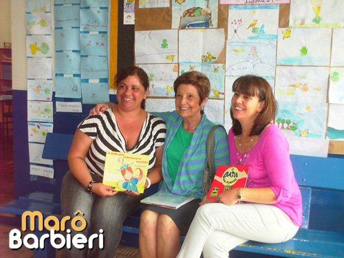Marô Barbieri com professoras da EMEF Pernambuco